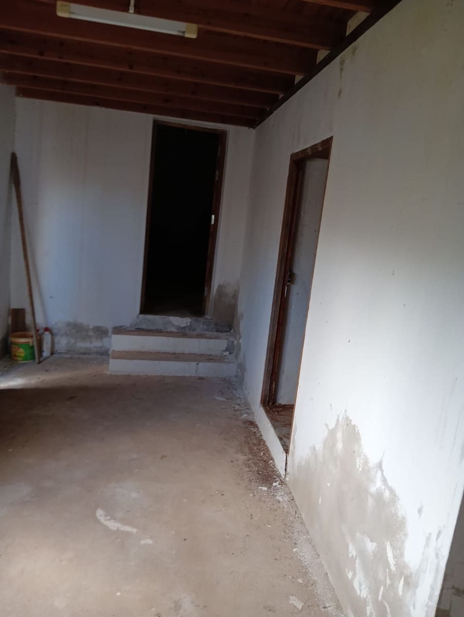 3 bedroom Finca/Country House for sale in Antigua - € 160,000 (Ref: 9430701)