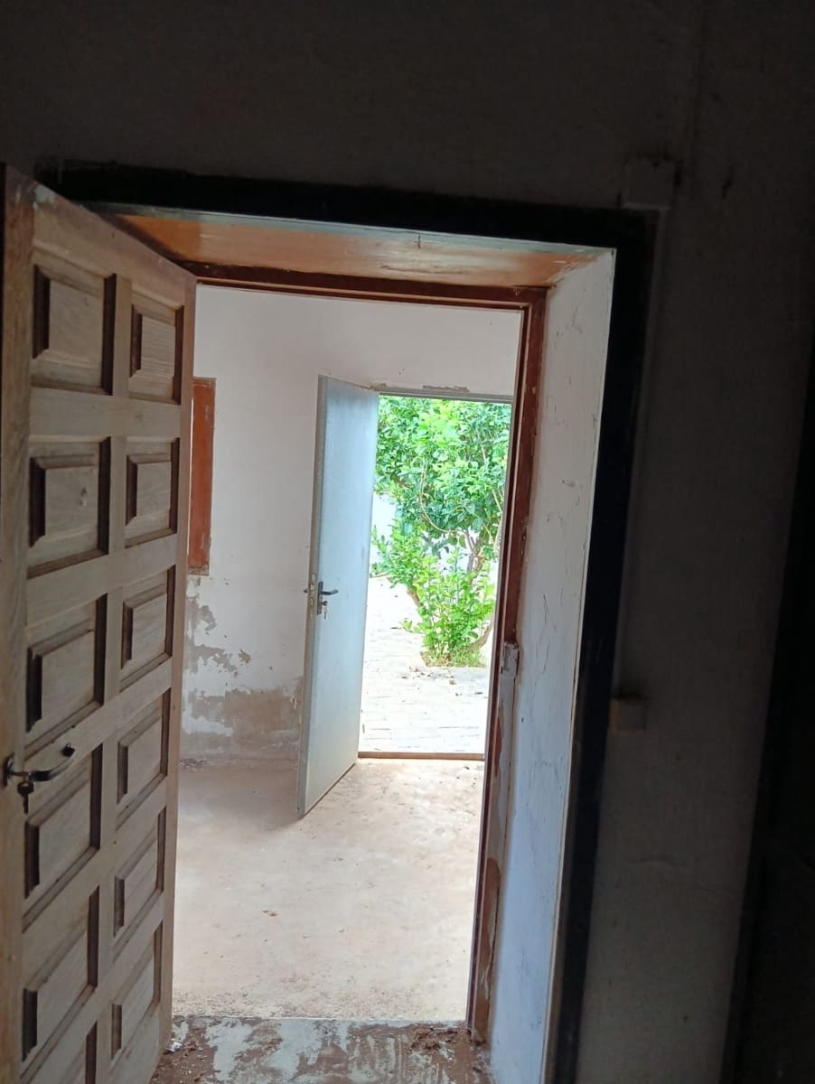 3 bedroom Finca/Country House for sale in Antigua - € 160,000 (Ref: 9430701)