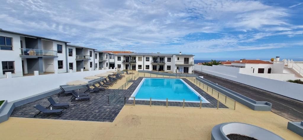 1 sypialnia Apartament na sprzedaż w Costa de Antigua z basenem garażem - 150 000 € (Ref: 9439573)