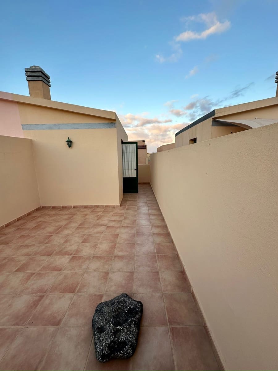 2 slaapkamer Huis te koop in Costa Calma - € 150.000 (Ref: 9455943)