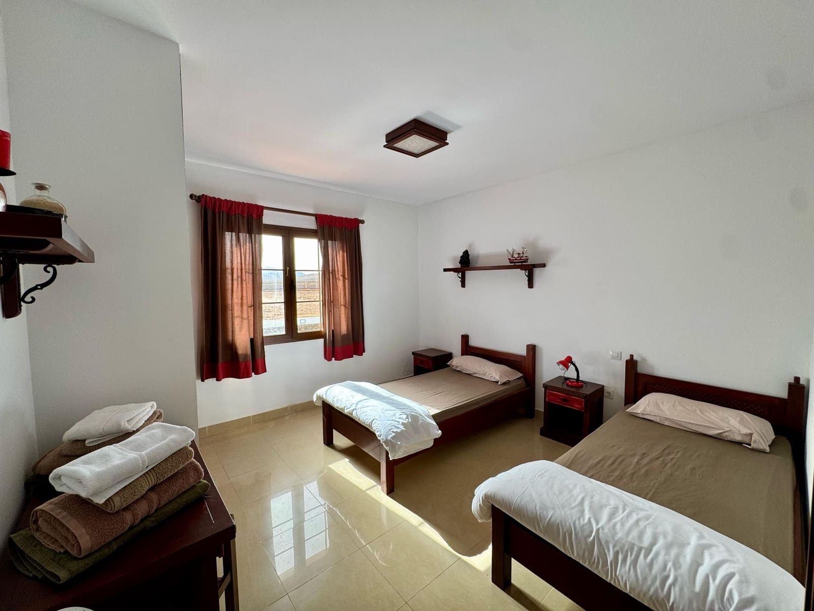 5 sypialnia Willa na sprzedaż w Casillas de Morales z basenem garażem - 1 280 000 € (Ref: 9461814)