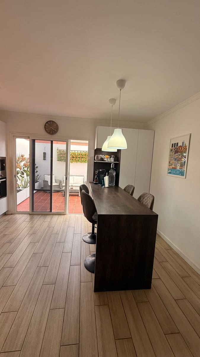 3 soverom Hus til salgs i Puerto del Rosario med garasje - € 295 000 (Ref: 9470825)