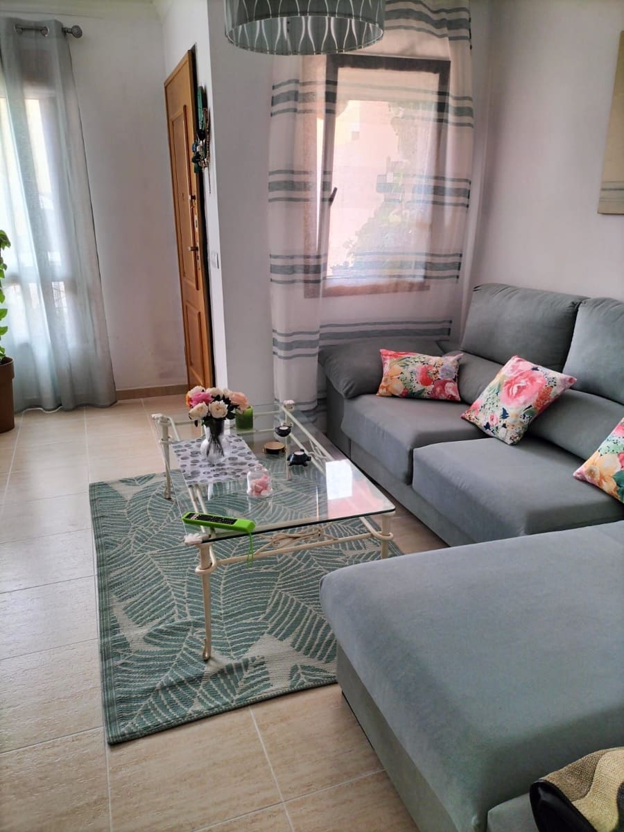 3 soverom Hus til salgs i Puerto del Rosario - € 230 000 (Ref: 9470826)