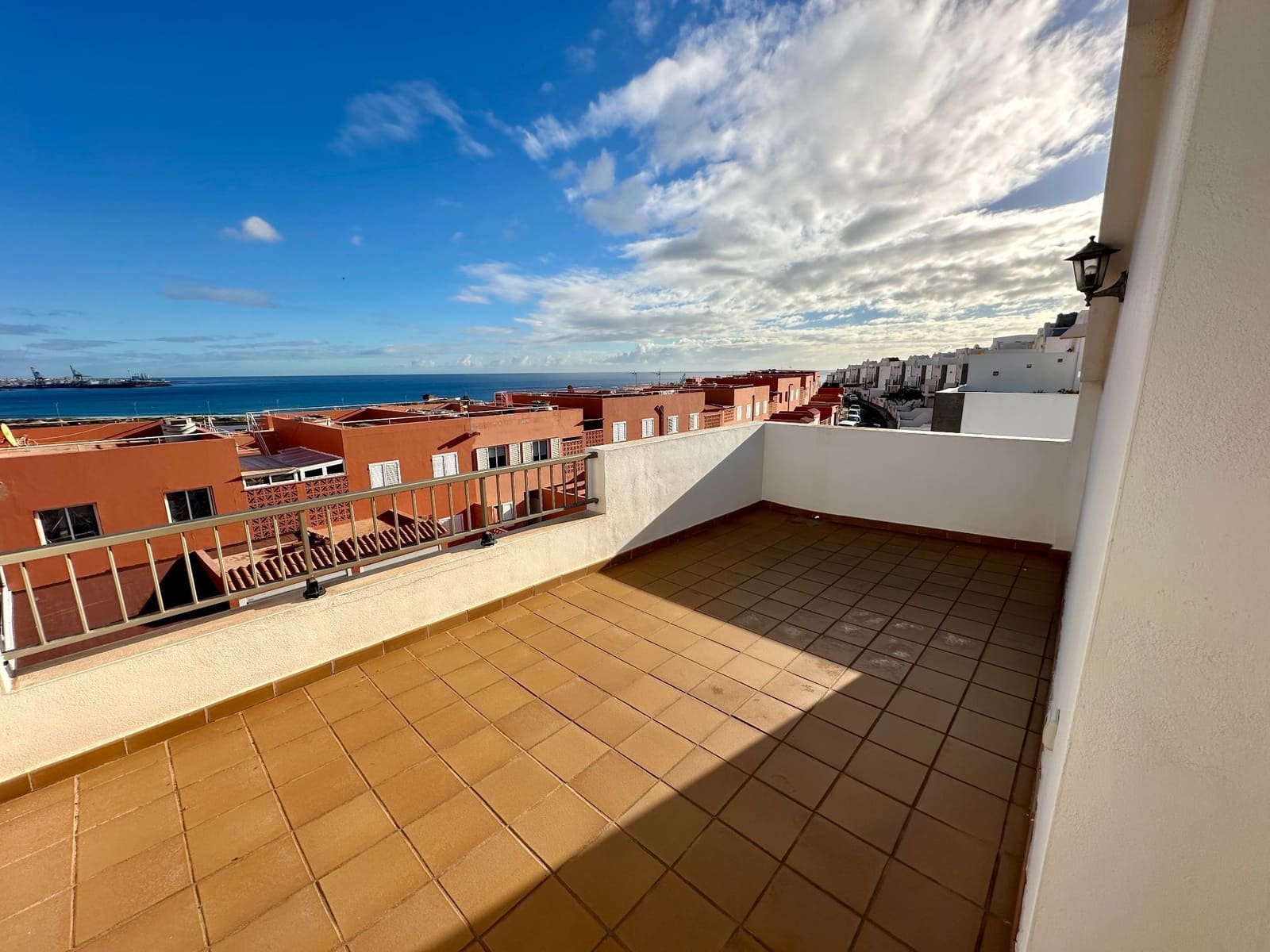 3 Zimmer Doppelhaus zu verkaufen in Puerto del Rosario mit Garage - 325.000 € (Ref: 9474701)