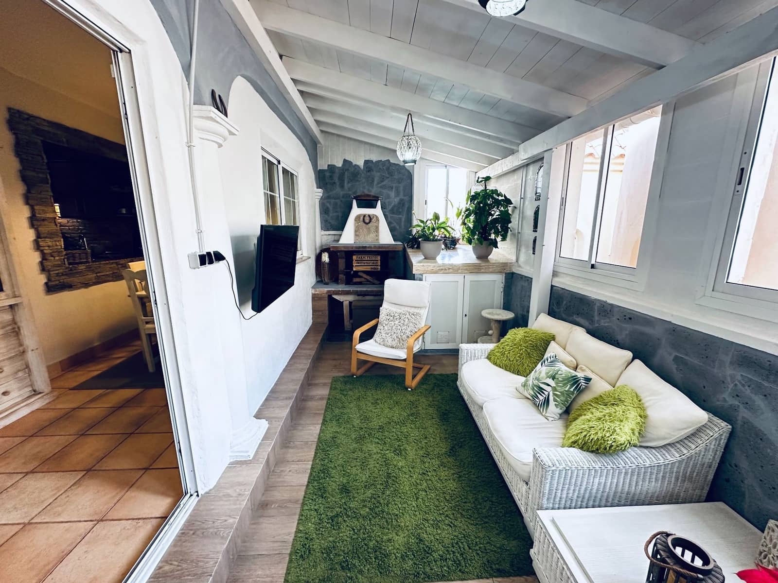 Casa de 2 habitaciones en Caleta de Fuste en venta - 262.500 € (Ref: 9474702)