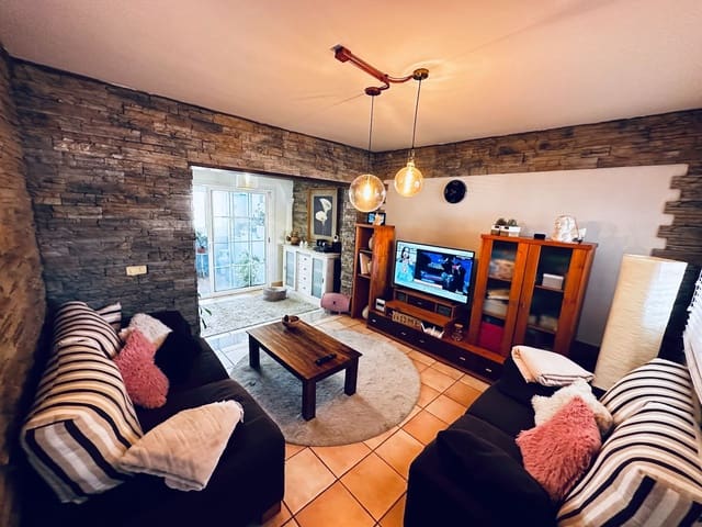 Casa de 2 habitaciones en Caleta de Fuste, Antigua en venta - 262.500 € (Ref: 9474702)