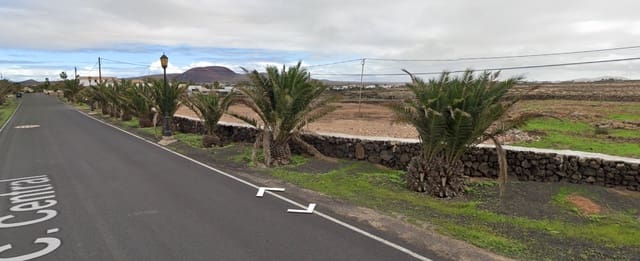 Rakentamaton maa myytävänä paikassa Lajares, La Oliva - 330 750 € (Ref: 9475936)