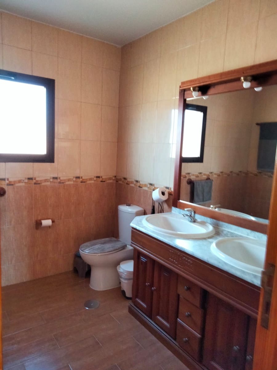 2 bedroom Finca/Country House for sale in Tuineje - € 389,000 (Ref: 9488208)