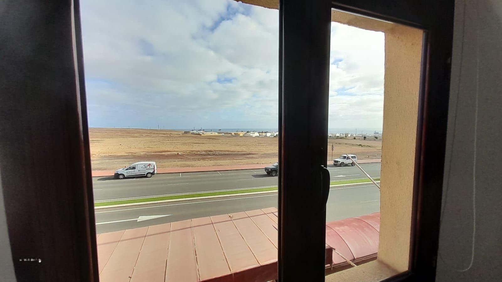 2 bedroom Flat for sale in Puerto del Rosario - € 132,000 (Ref: 9496935)