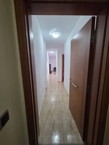 2 soveværelse Lejlighed til salg i Puerto del Rosario med garage - € 149.000 (Ref: 9508477)