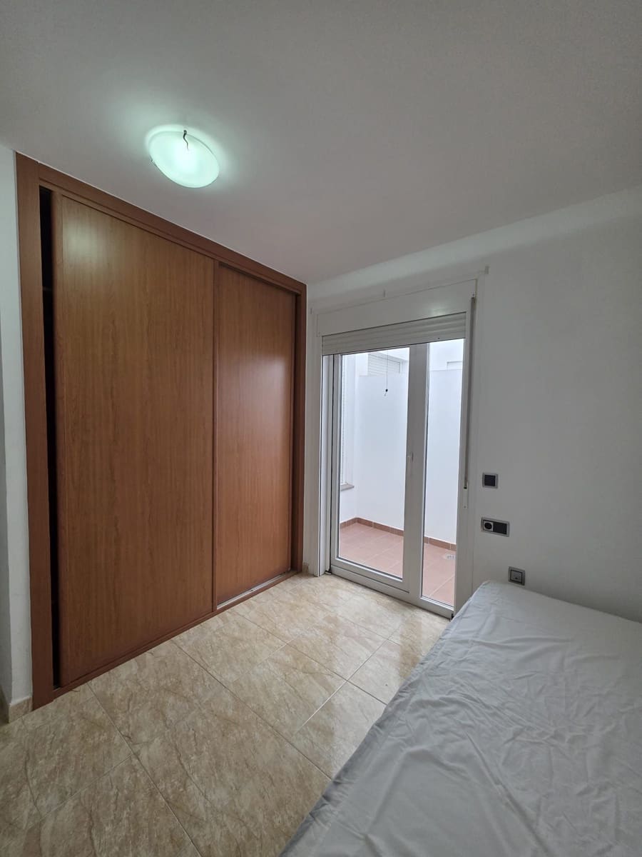 2 soveværelse Lejlighed til salg i Puerto del Rosario med garage - € 149.000 (Ref: 9508477)