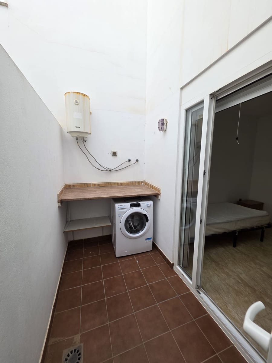 2 soveværelse Lejlighed til salg i Puerto del Rosario med garage - € 149.000 (Ref: 9508477)