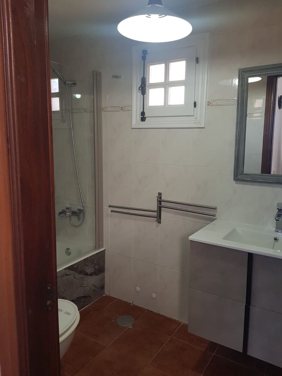 3 soverom Hus til salgs i Caleta de Fuste - € 257 000 (Ref: 9526335)