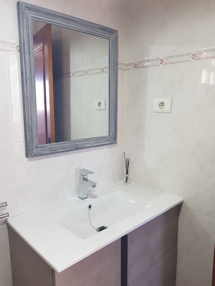 3 soverom Hus til salgs i Caleta de Fuste - € 257 000 (Ref: 9526335)