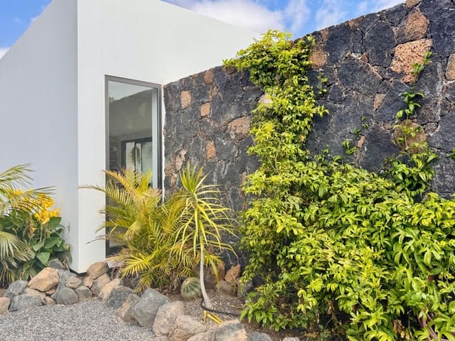 3 camera da letto Villa in vendita in La Oliva - 675.000 € (Rif: 9533313)