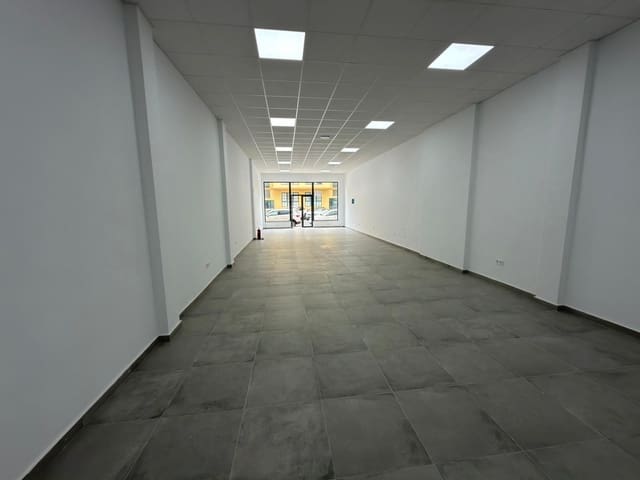 Comercial para arrendar em Puerto del Rosario - 900 € (Ref: 9540849)