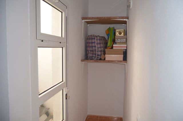 4 makuuhuone Omakotitalo myytävänä paikassa Gran Tarajal, Tuineje - 280 000 € (Ref: 9604638)