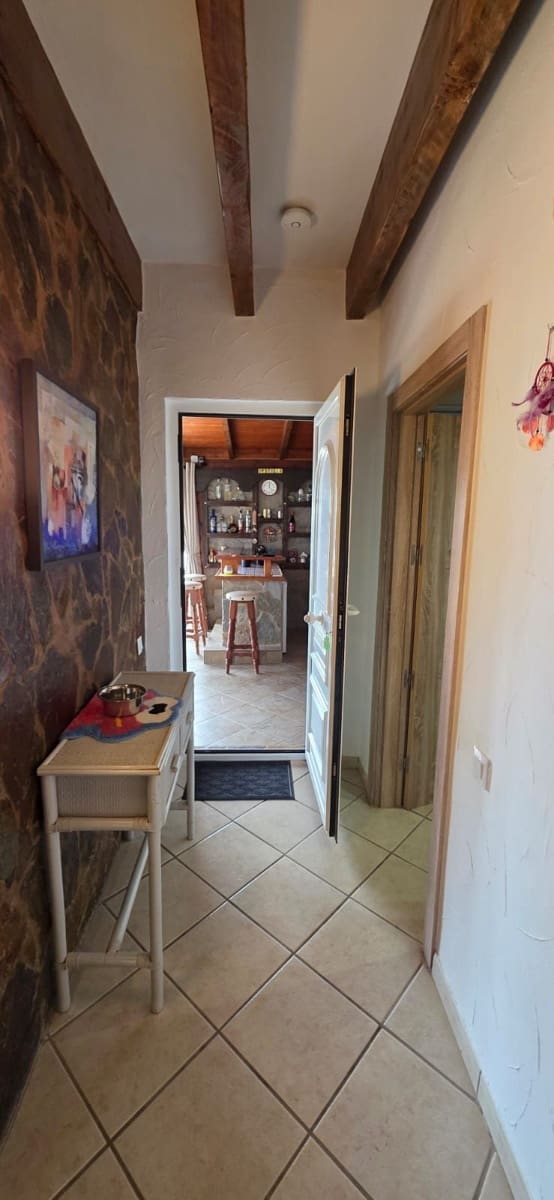 2 bedroom Villa for sale in Parque Holandes - € 550,000 (Ref: 9698679)