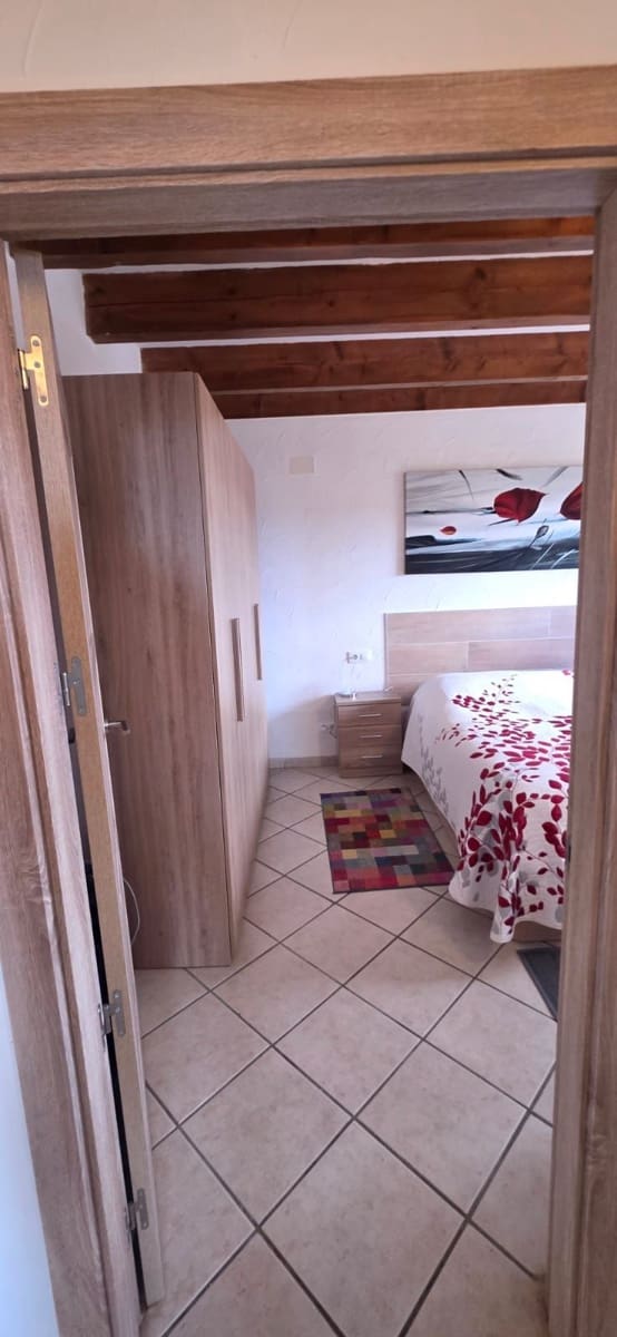 2 bedroom Villa for sale in Parque Holandes - € 550,000 (Ref: 9698679)