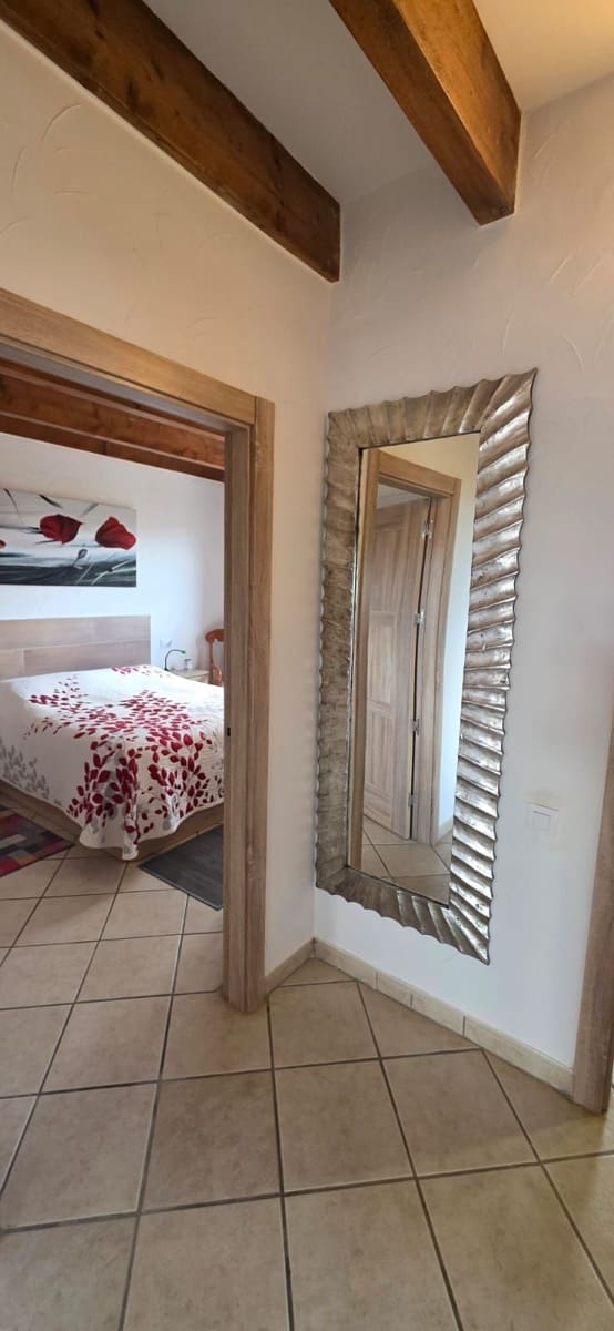 2 bedroom Villa for sale in Parque Holandes - € 550,000 (Ref: 9698679)