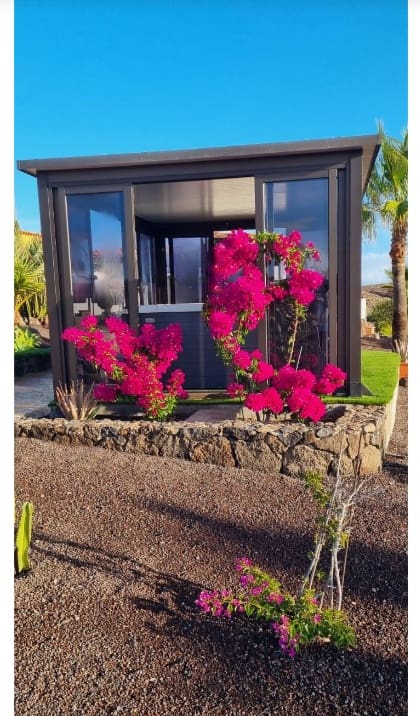 2 bedroom Villa for sale in Parque Holandes - € 550,000 (Ref: 9698679)