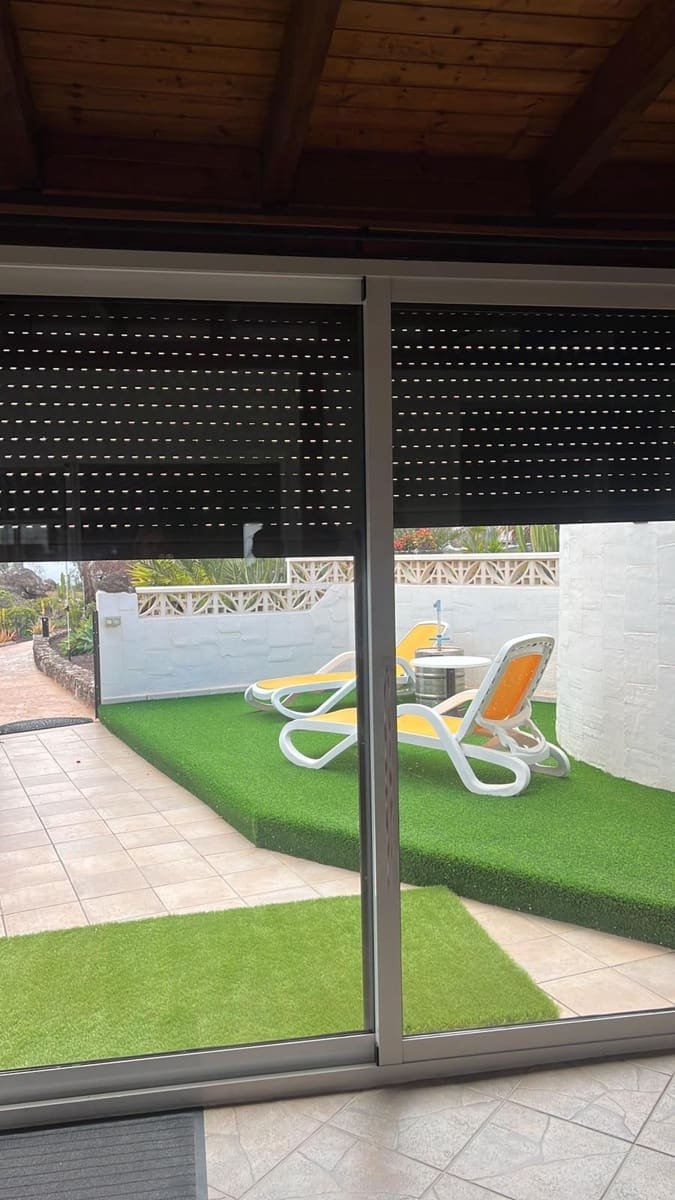 2 bedroom Villa for sale in Parque Holandes - € 550,000 (Ref: 9698679)