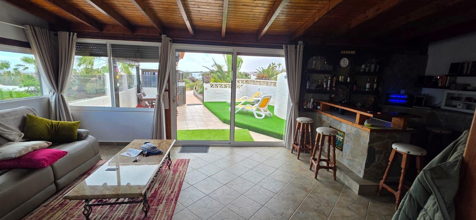 2 bedroom Villa for sale in Parque Holandes - € 550,000 (Ref: 9698679)