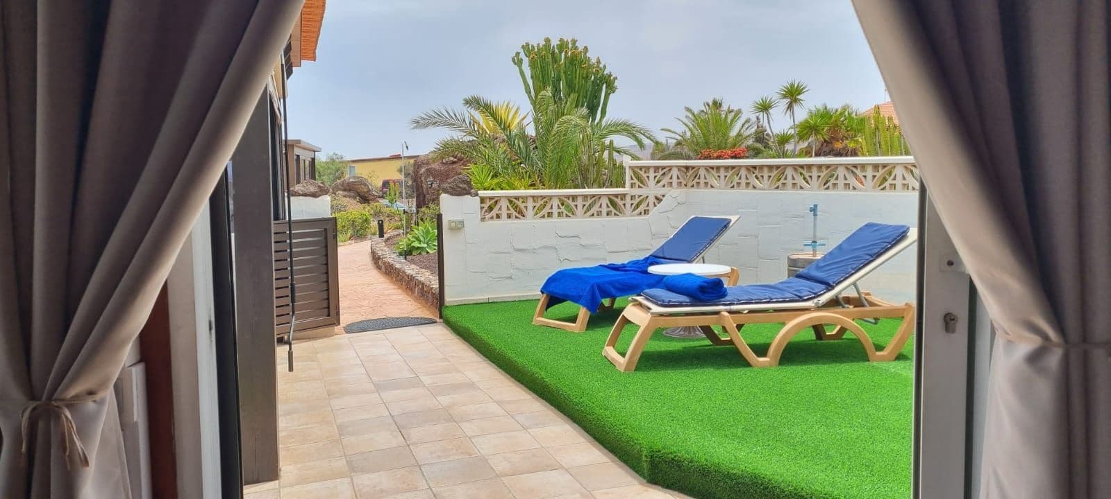 2 bedroom Villa for sale in Parque Holandes - € 550,000 (Ref: 9698679)