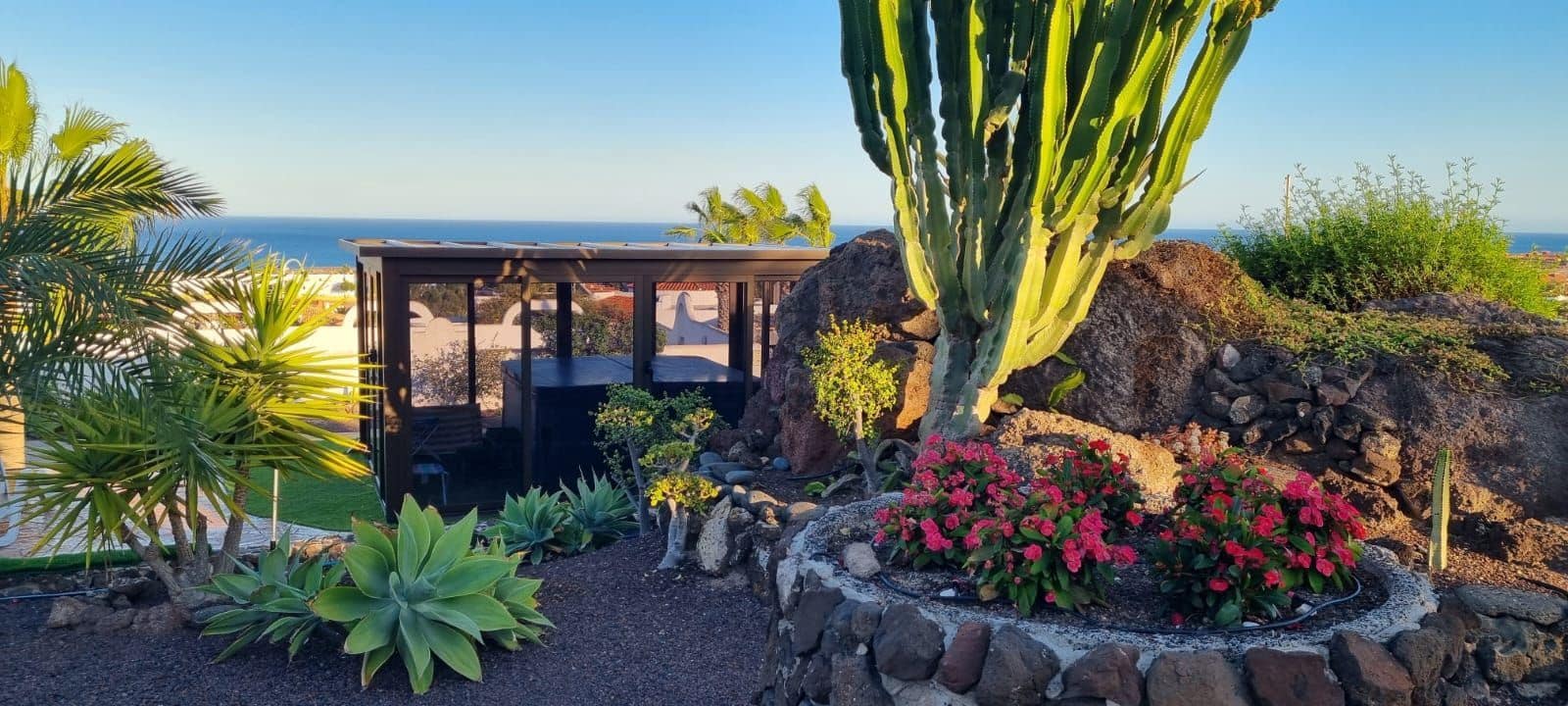 2 bedroom Villa for sale in Parque Holandes - € 550,000 (Ref: 9698679)