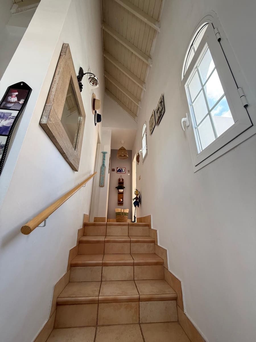 2 bedroom Townhouse for sale in Caleta de Fuste - € 265,000 (Ref: 9698680)