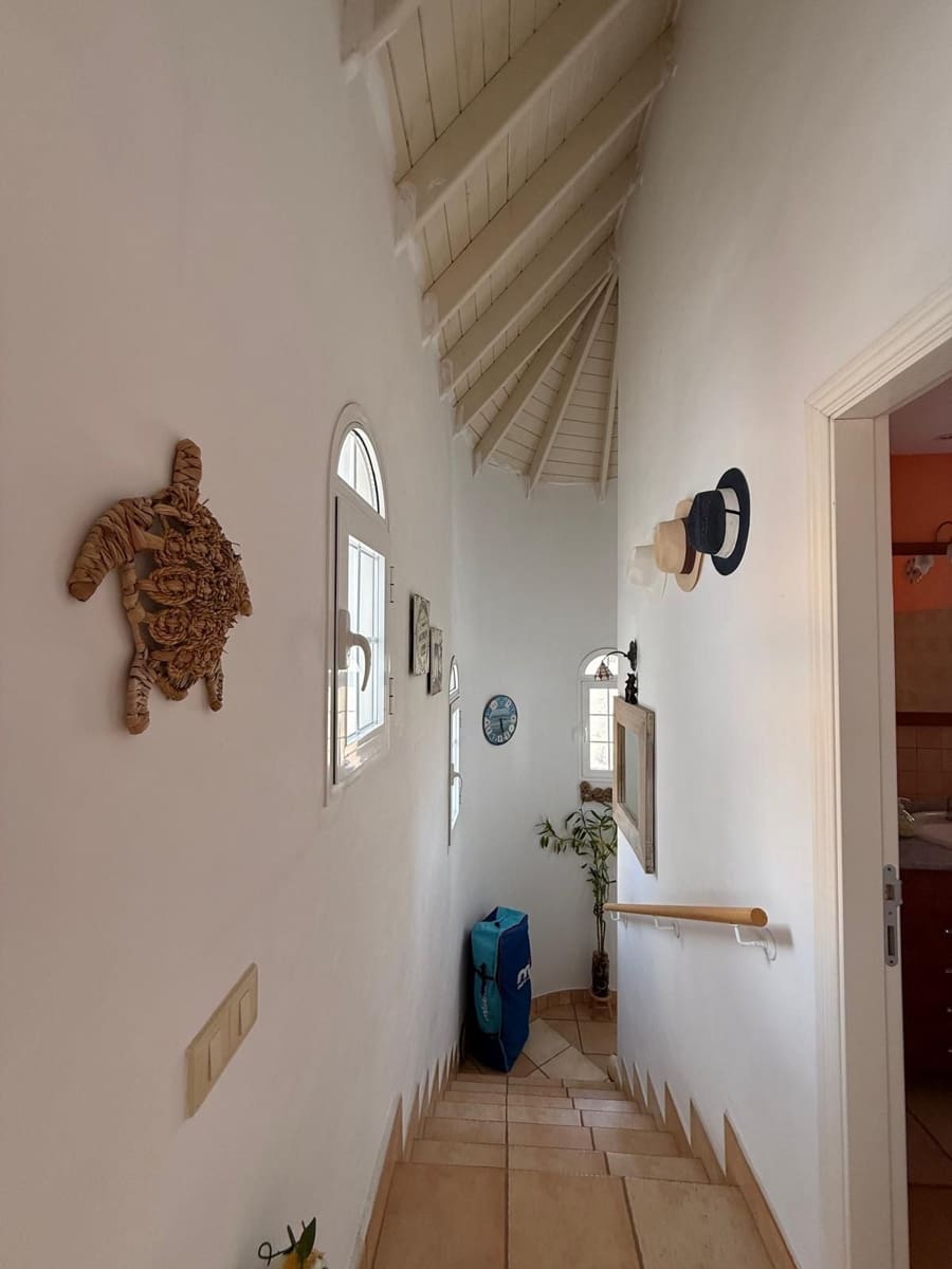 2 bedroom Townhouse for sale in Caleta de Fuste - € 265,000 (Ref: 9698680)