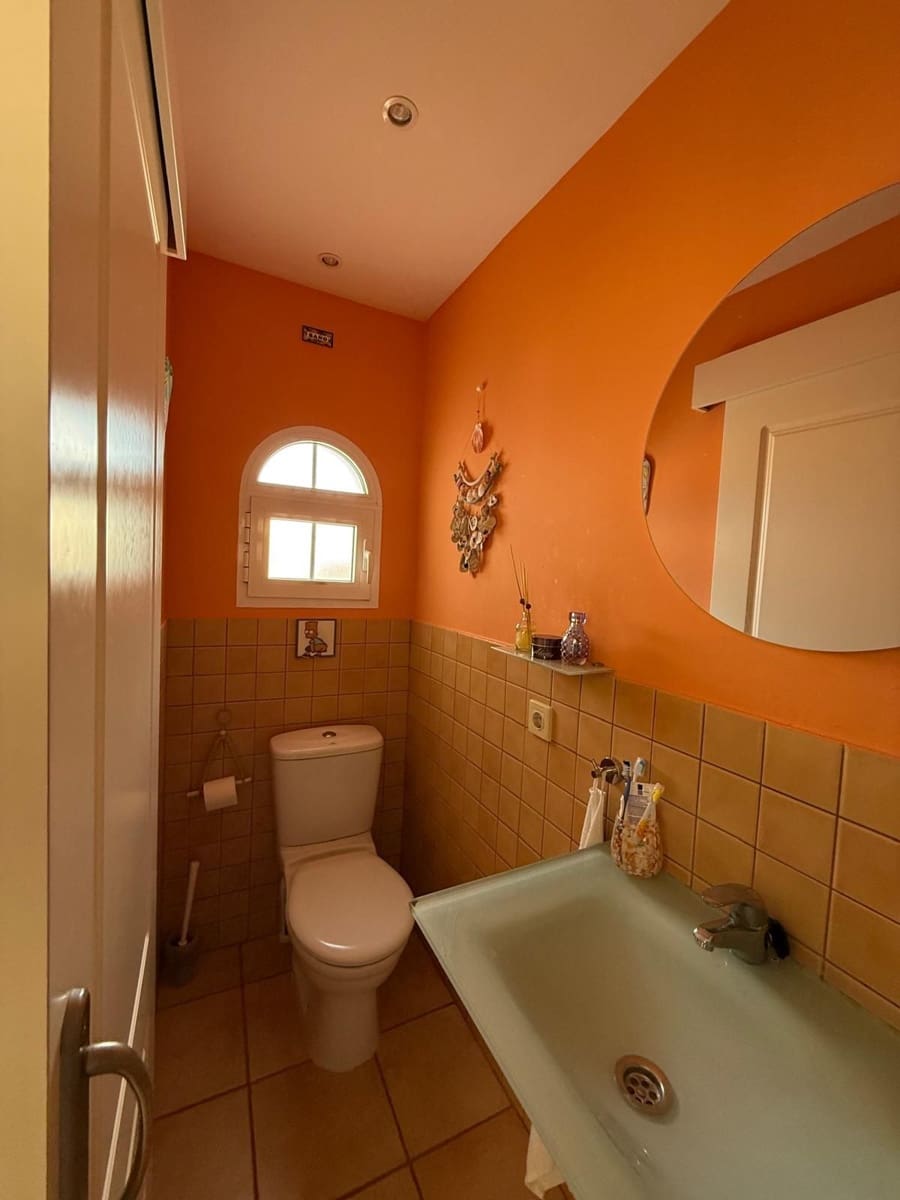 2 bedroom Townhouse for sale in Caleta de Fuste - € 265,000 (Ref: 9698680)