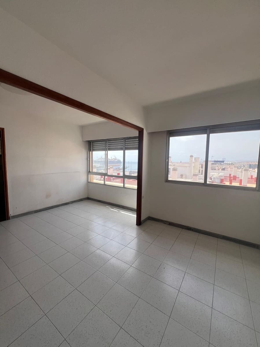 4 bedroom Flat for sale in Puerto del Rosario - € 250,000 (Ref: 9738021)