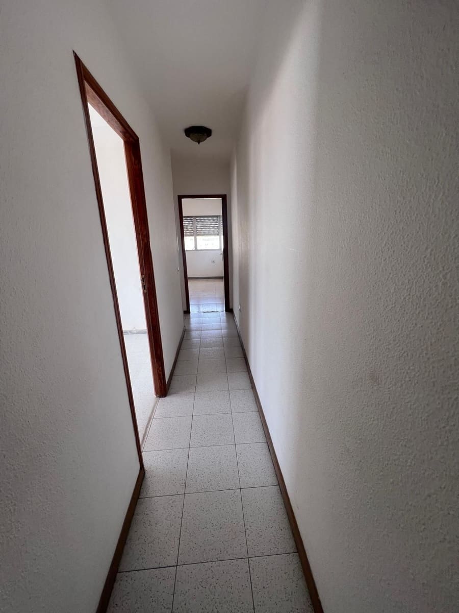 4 bedroom Flat for sale in Puerto del Rosario - € 250,000 (Ref: 9738021)