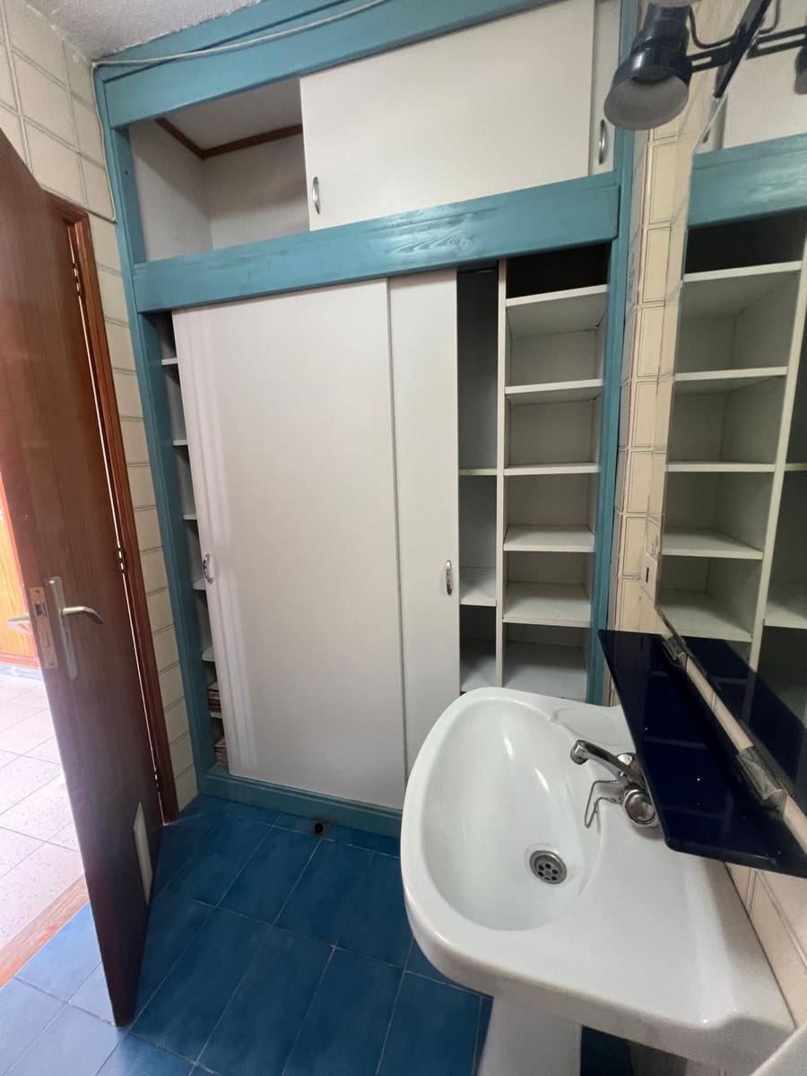 4 bedroom Flat for sale in Puerto del Rosario - € 250,000 (Ref: 9738021)