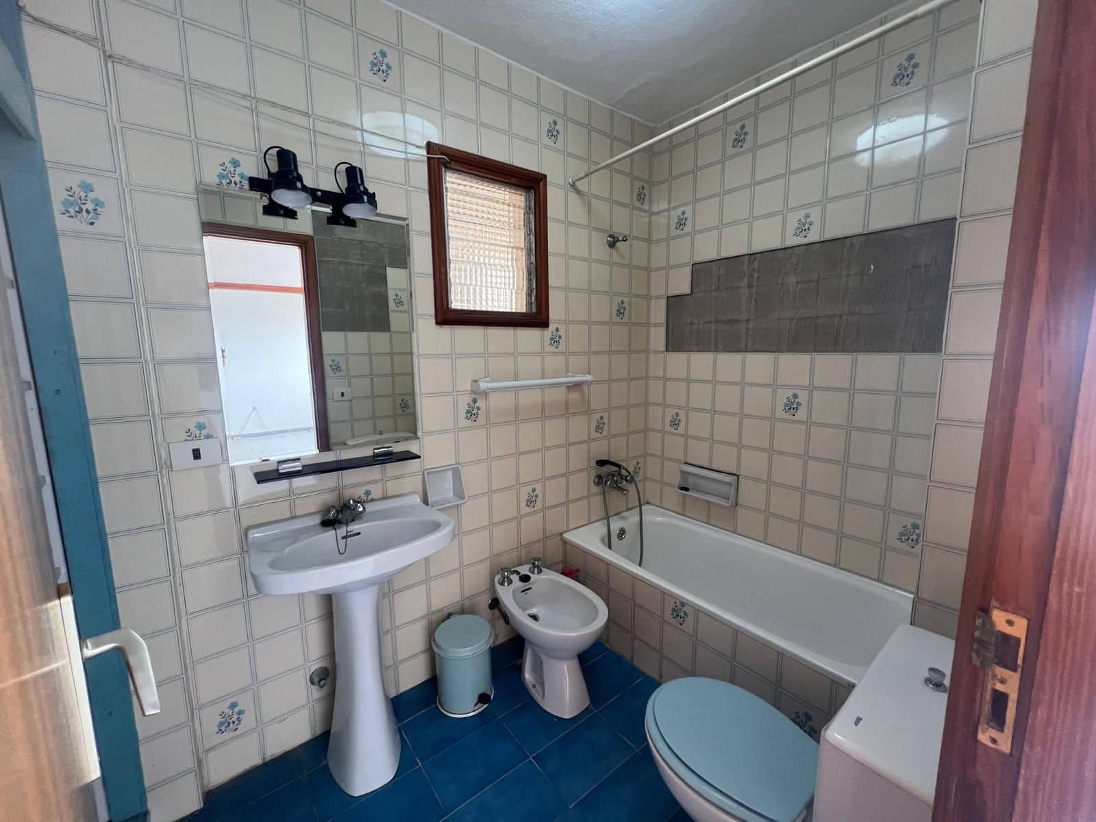 4 bedroom Flat for sale in Puerto del Rosario - € 250,000 (Ref: 9738021)