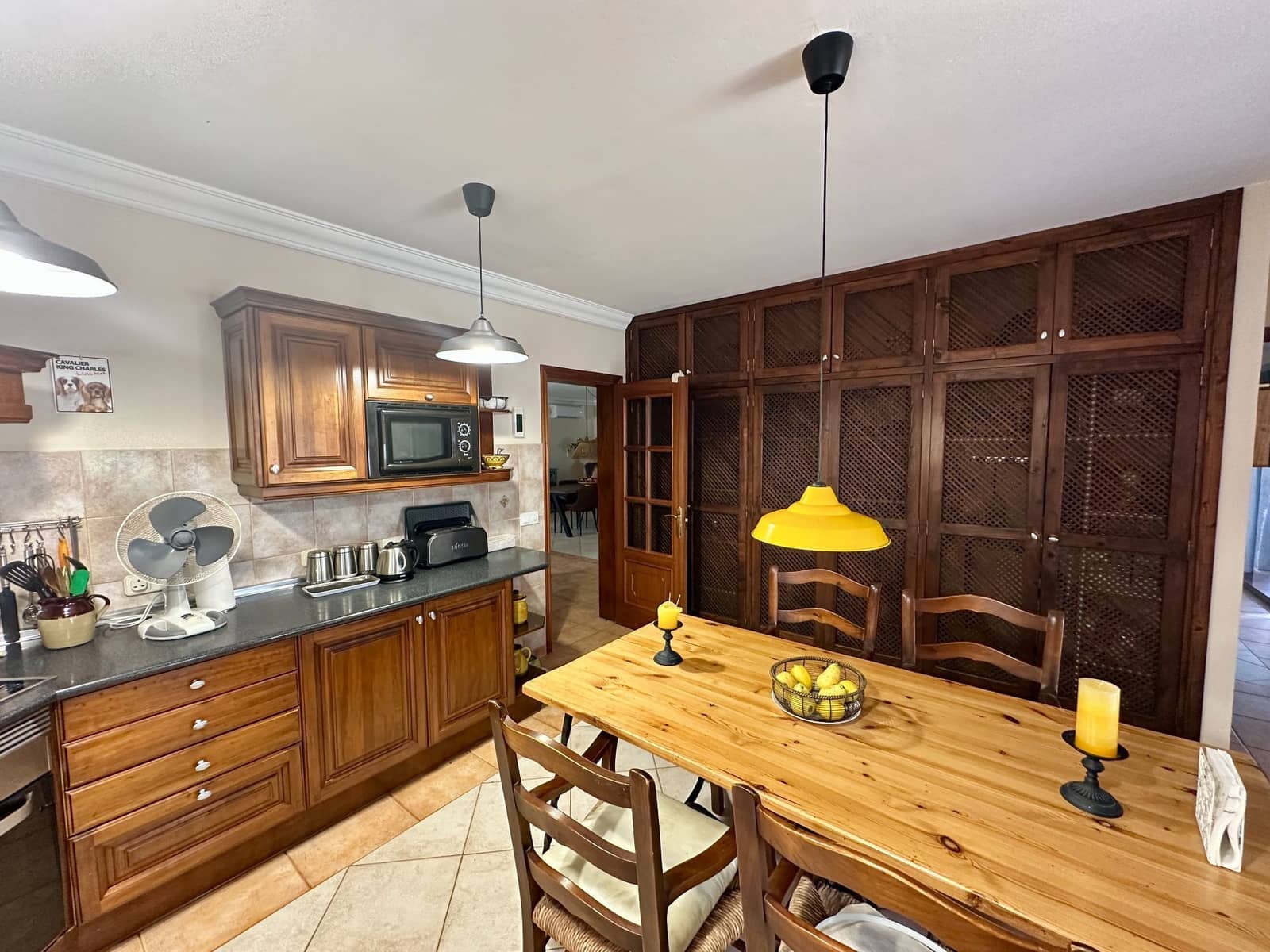 4 soveværelse Villa til salg i Caleta de Fuste med swimmingpool garage - € 890.000 (Ref: 9747704)