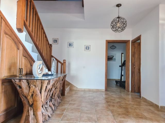 4 quarto Moradia para venda em Lajares, La Oliva - 775 000 € (Ref: 9772753)