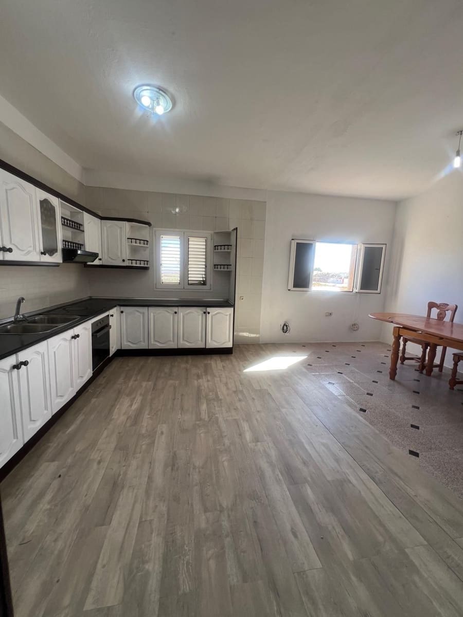 4 soverom Villa til salgs i Triquivijate - € 385 000 (Ref: 9772754)