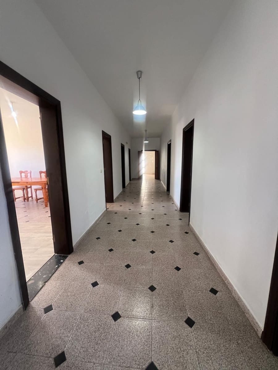 4 soverom Villa til salgs i Triquivijate - € 385 000 (Ref: 9772754)