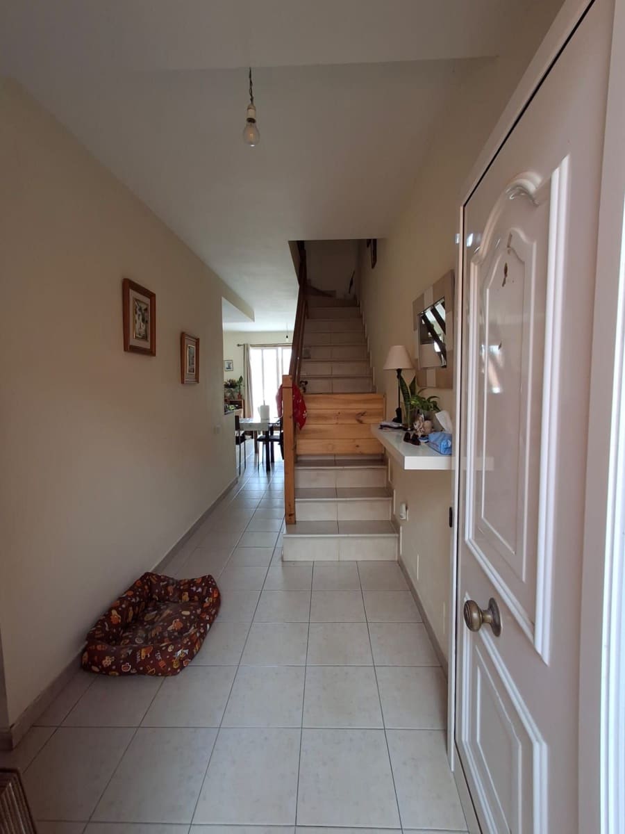 2 makuuhuone Paritalo myytävänä paikassa Puerto del Rosario - 245 000 € (Ref: 9777707)