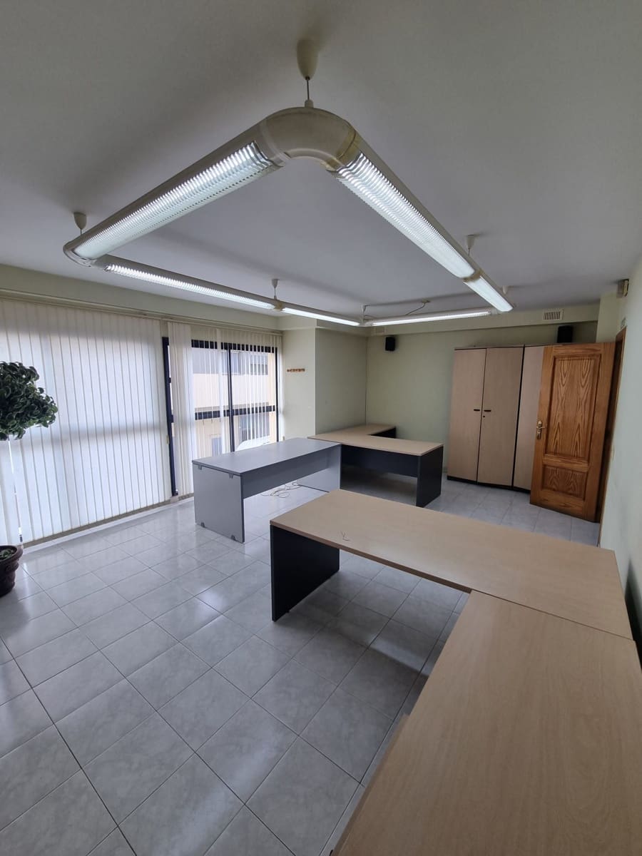 Komercyjne na sprzedaż w Puerto del Rosario - 540 000 € (Ref: 9780193)