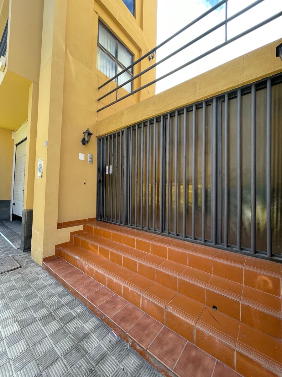 Komercyjne na sprzedaż w Puerto del Rosario - 540 000 € (Ref: 9780193)