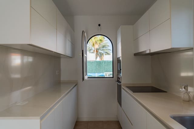 3 soveværelse Villa til salg i Caleta de Fuste, Antigua - € 485.000 (Ref: 9788052)