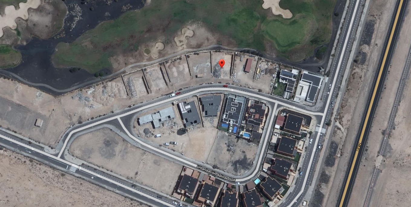 Grond te koop in Caleta de Fuste - € 145.000 (Ref: 9796852)