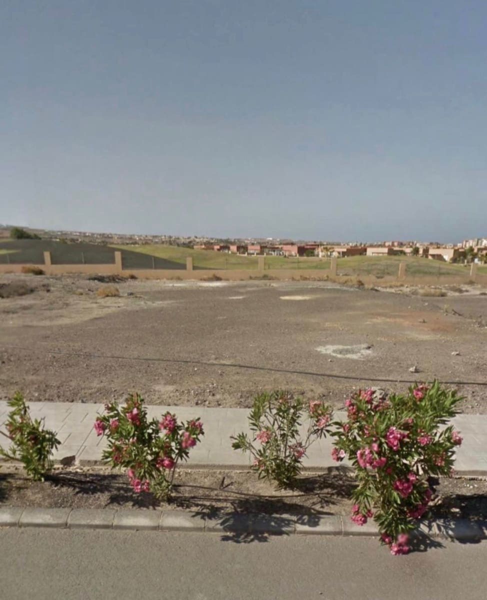 Mark till salu i Caleta de Fuste - 220 000 € (Ref: 9798886)