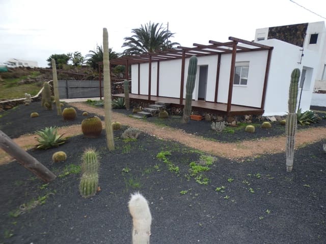 1 bedroom Villa for sale in Villaverde, La Oliva - € 320,250 (Ref: 9804036)