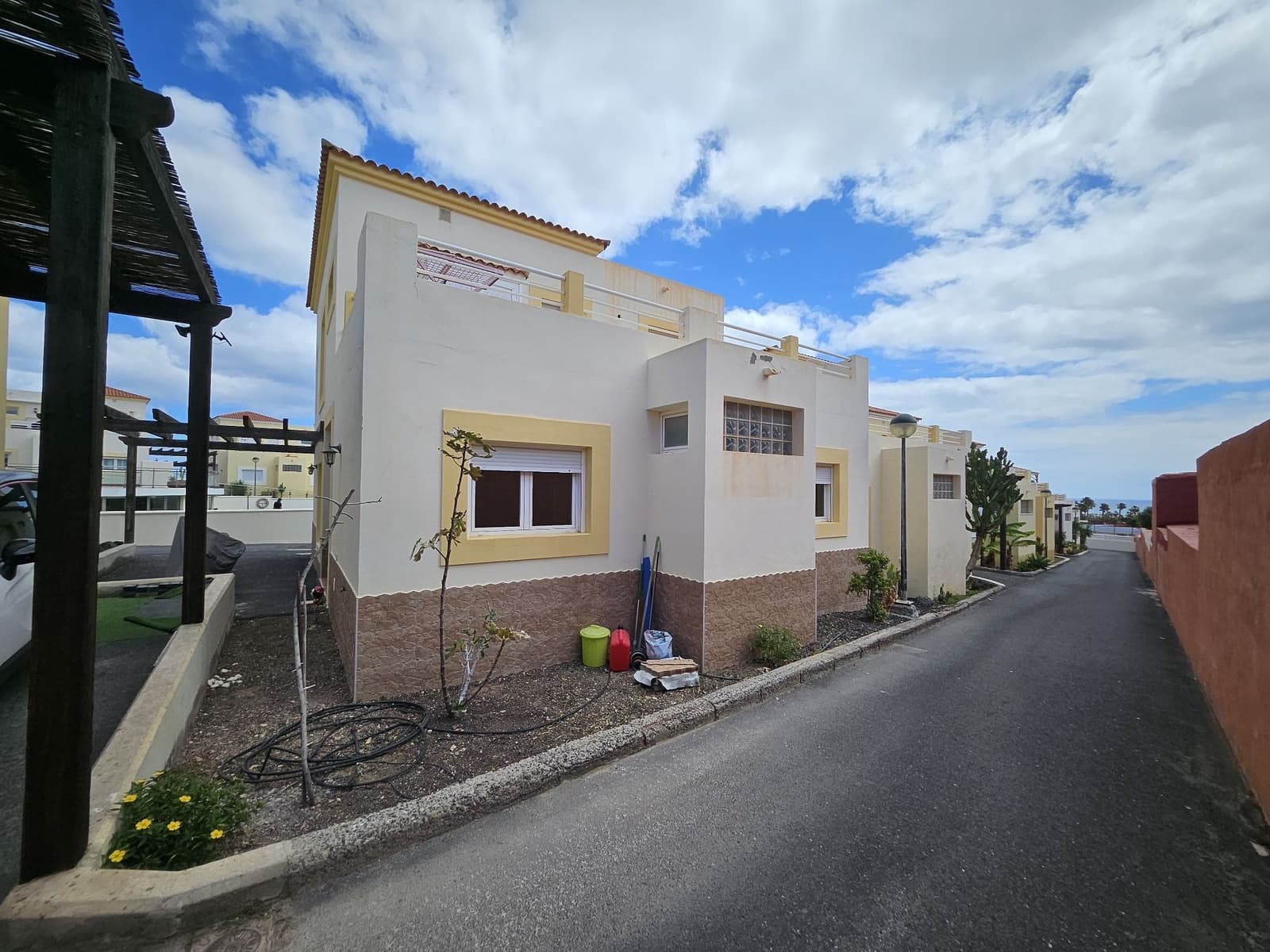 3 sovrum Hus till salu i Caleta de Fuste - 350 000 € (Ref: 9807741)