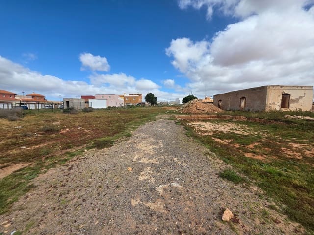 Bouwgrond te koop in Antigua - € 137.000 (Ref: 9807743)