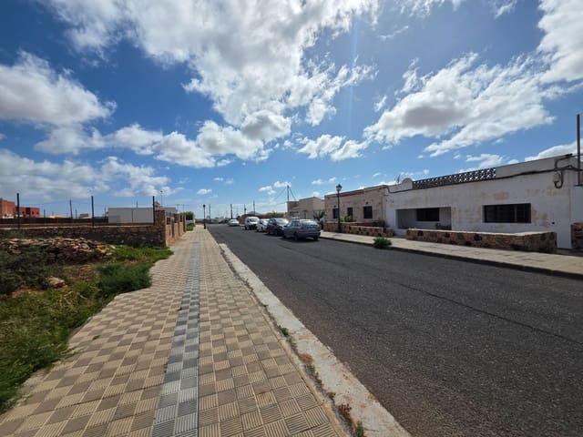 Bouwgrond te koop in Antigua - € 137.000 (Ref: 9807743)